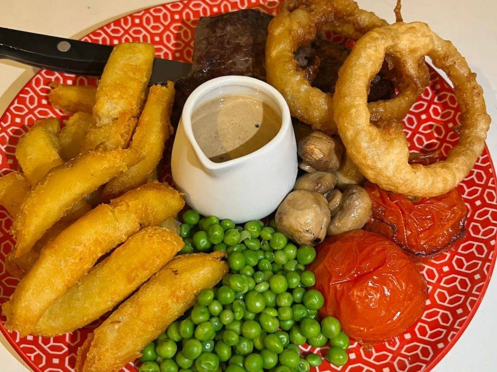 Steak Chips And Onion Rings